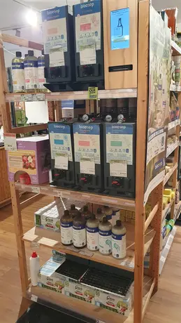 144-biocoop-sisteron-magasin-alimentation-bio-vrac-liquide-lessive-shampoing-savon-hygiene-maison.webp